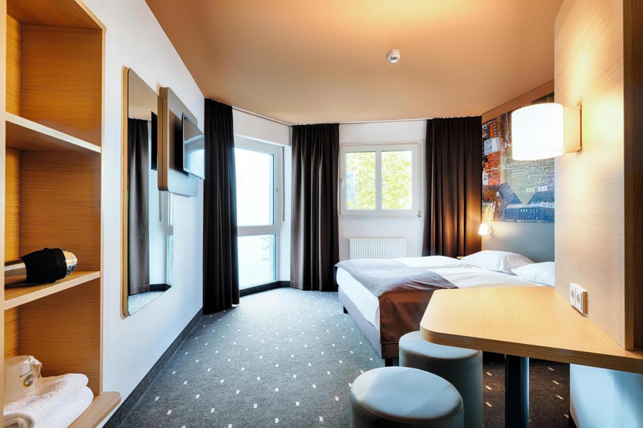 B&B Hotel Muenchen-Hbf Exterior photo
